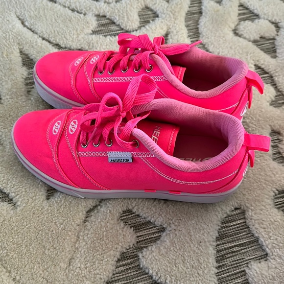 Heelys - Picture 1 of 2